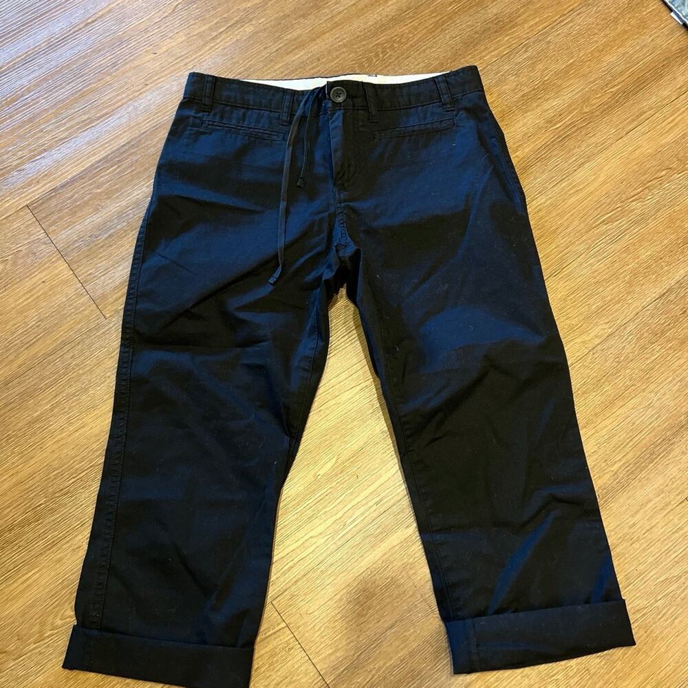 Gap capri black sz 2